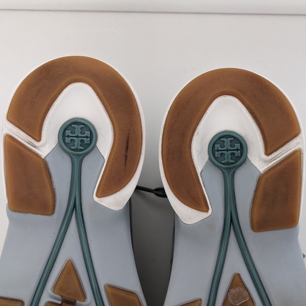EUC! Tory Burch T Monogram Good Luck Sneaker Calf Leather Blue Celadon Size 7.5 - Picture 10 of 13